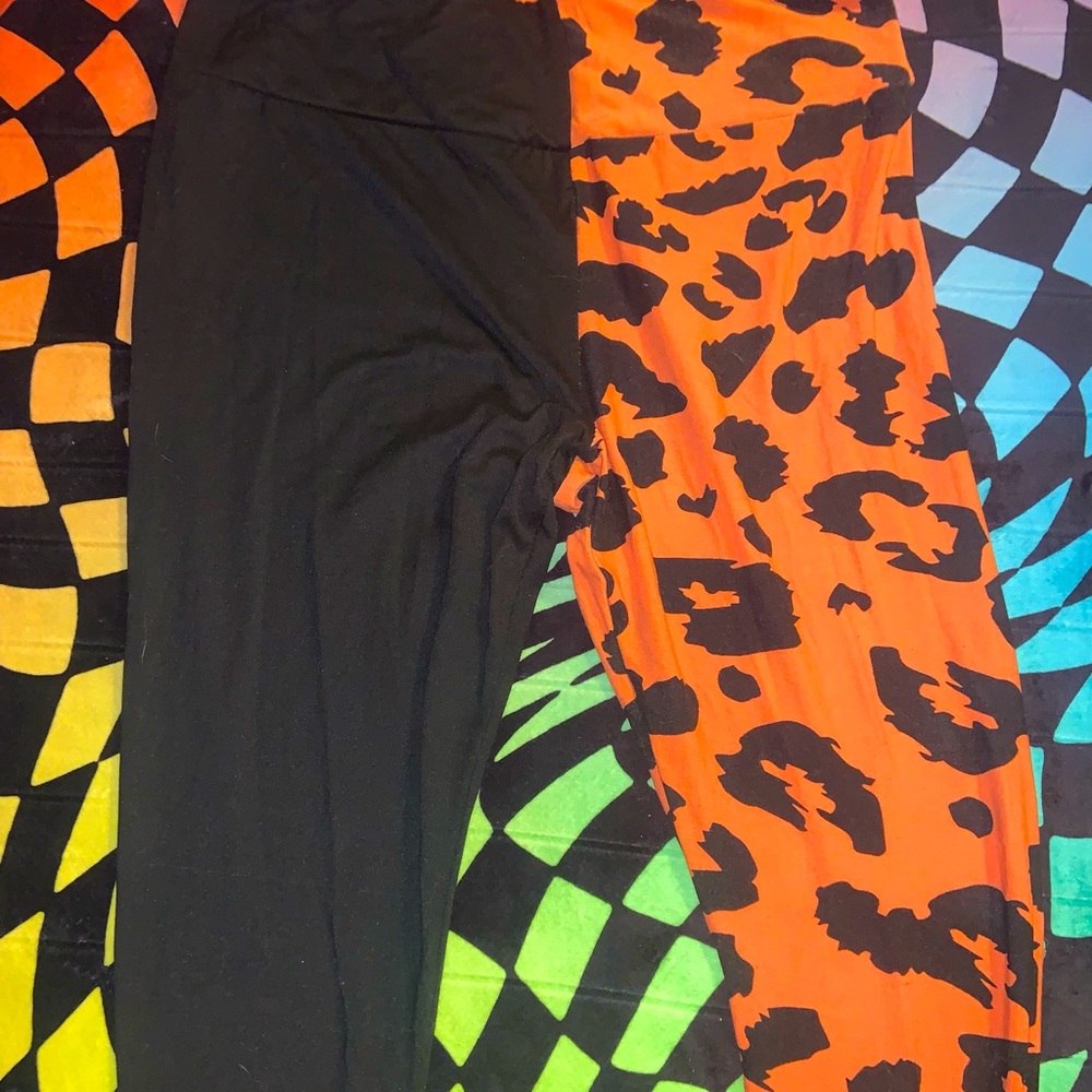 Two toned orange animal print leggings